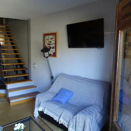2 Balcones A La Hoz *